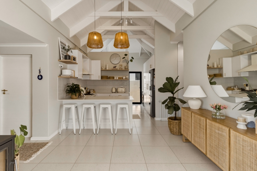 3 Bedroom Property for Sale in Aan de Wijnlanden Western Cape